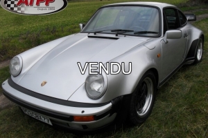 PORSCHE 930 Turbo